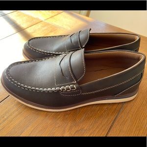 Loafer -Boys size 6